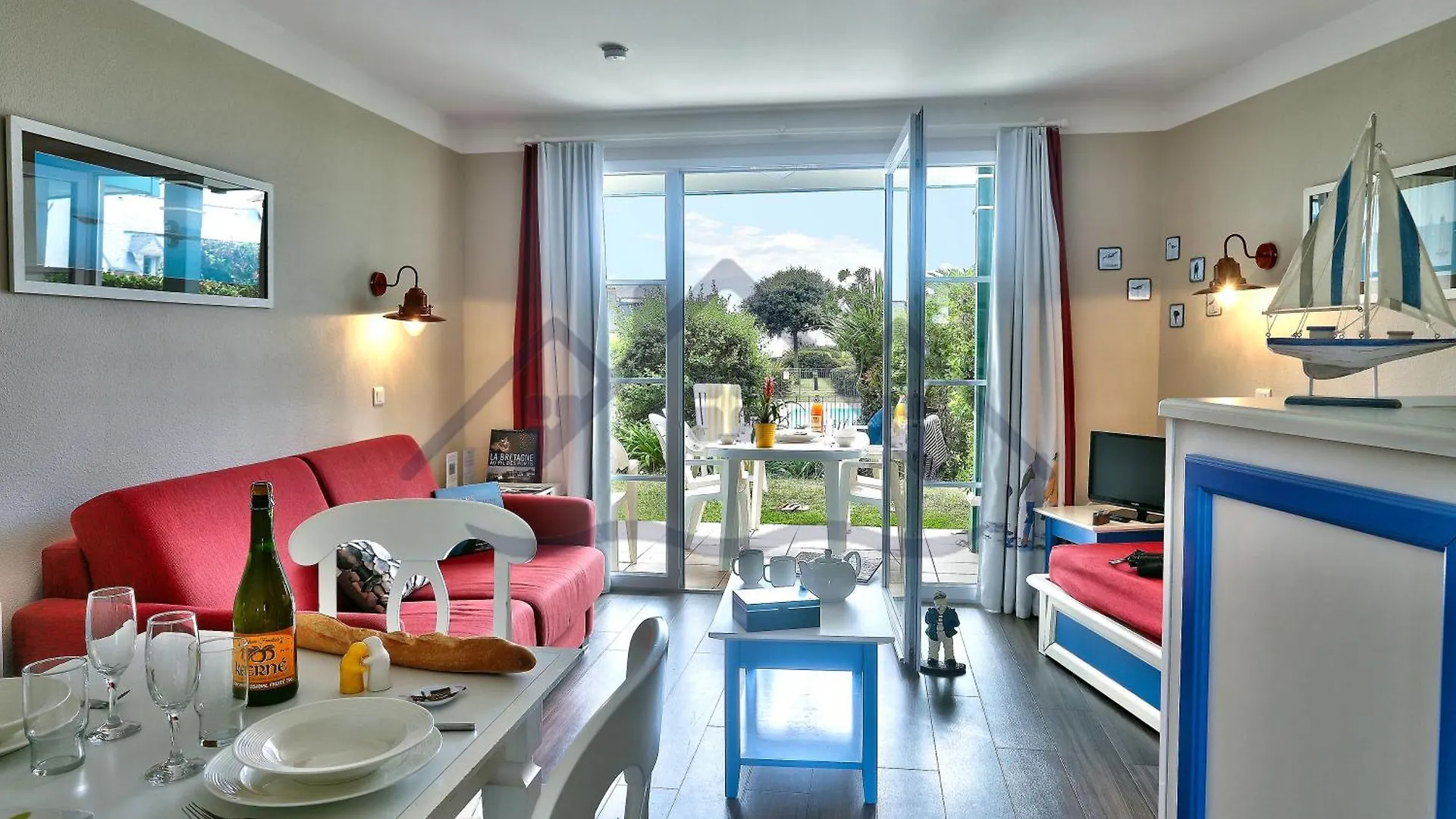 Appartement Localise - A06 - Entierement De Plain-Pied Avec Petite Vue Mer - Donnant Sur La Piscine Et Le Jardin - Wifi Inclus - Draps Inclus - Guilvinec